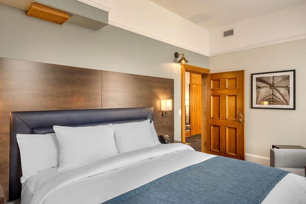 The Courthouse Hotel, Ascend Hotel Collection Тъндърбей Стая снимка